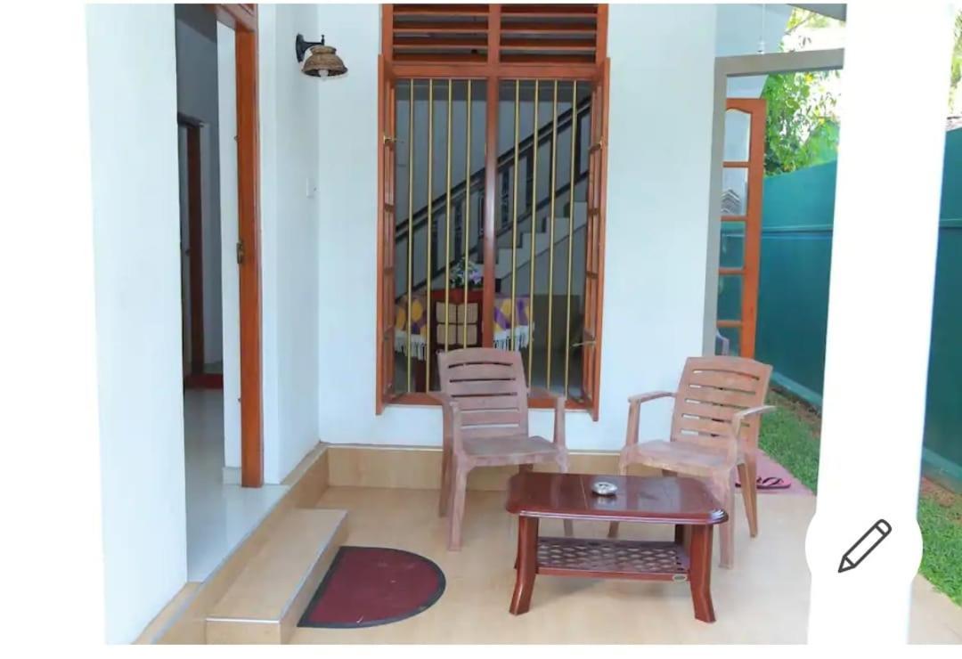 Sanasuma Villa Bentota Exteriör bild