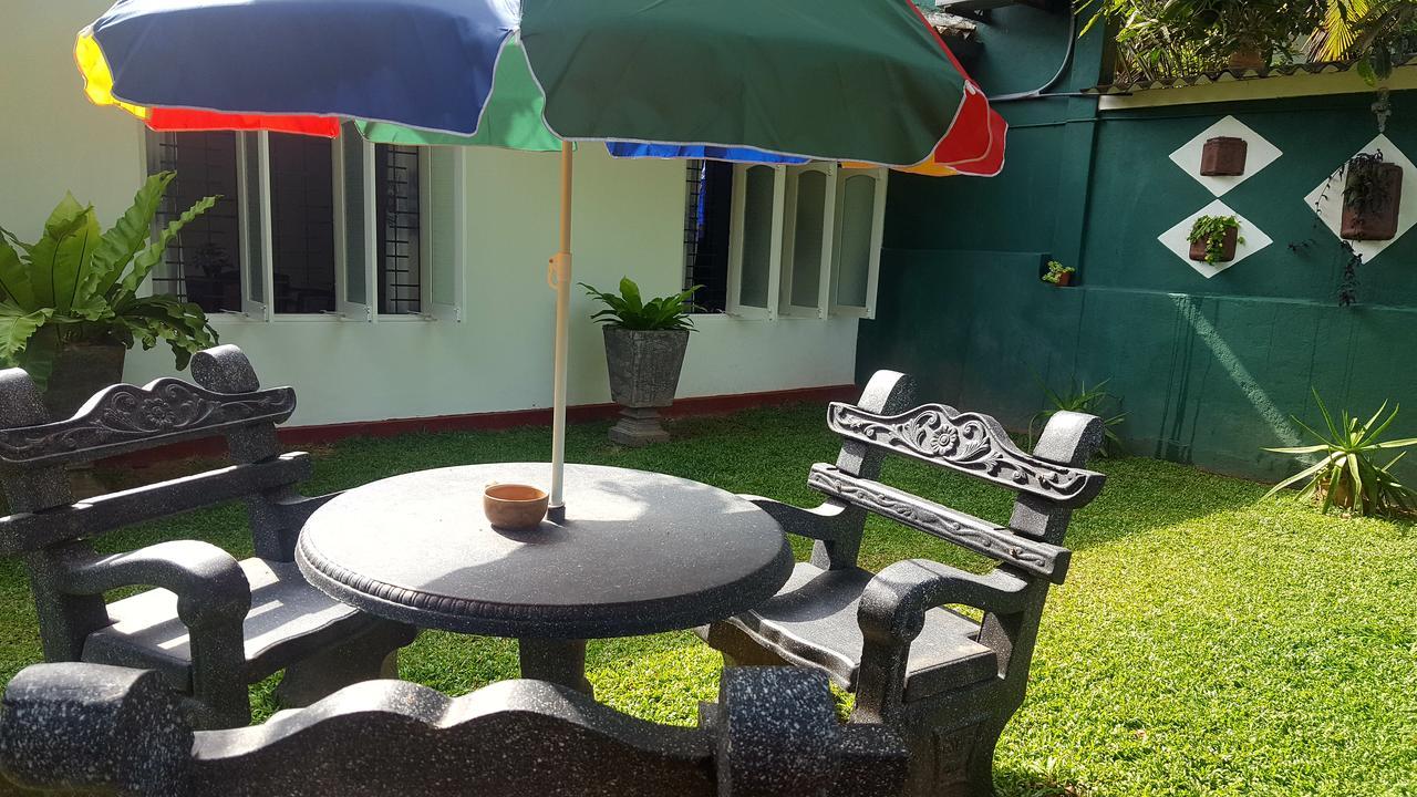 Sanasuma Villa Bentota Exteriör bild